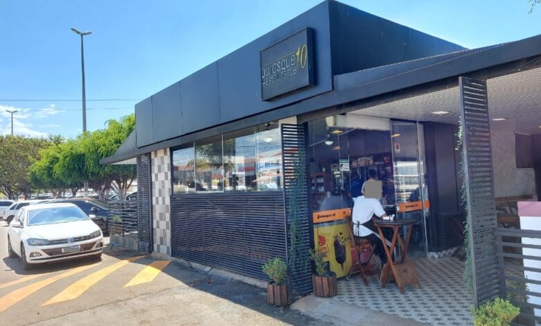 Quiosque 10 Restaurante Cidade do Automóvel, Comércio Brasília-DF