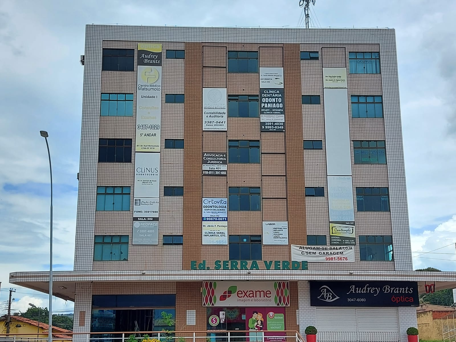 Edifício Serra Verde, Quadra 5 de Sobradinho-DF, Comércio Brasília